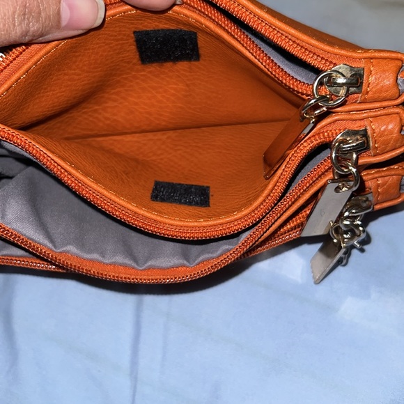 Tan orange crossbody - Picture 5 of 8